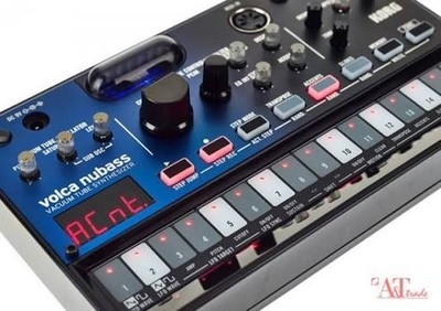 Beat Making Lot: Korg Volca Nubass plus aMK1 Maschine DAW  Pad + NI  Stand
