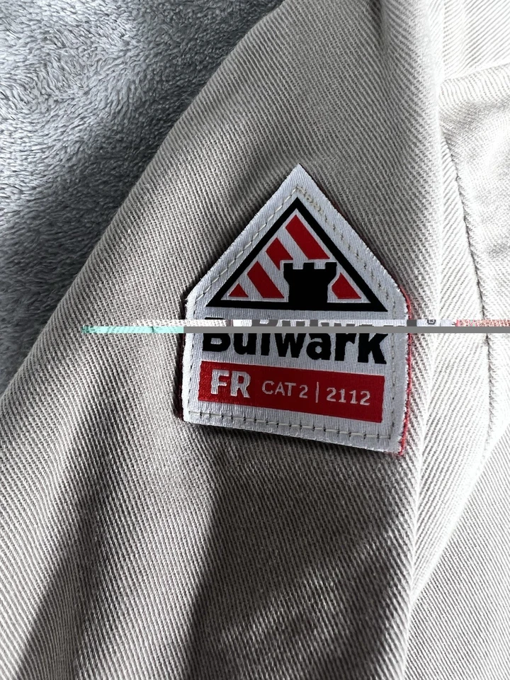 Bulwark FR Camisa Abotonada Hombre’s M Gris Resistente al Fuego Manga Larga Soldadura Cat 2 Foto 3 de 4