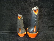 Energizer Rubber LED Light, 2 AA and 2 AAA