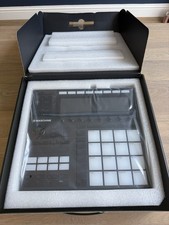 Maschine MK3 + Software (Mint In Box) - Never Used