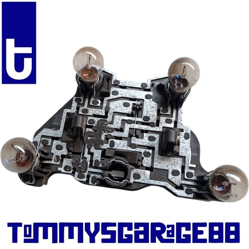 BMW 3er E36 Touring Lampenträger Rücklicht links 8361695