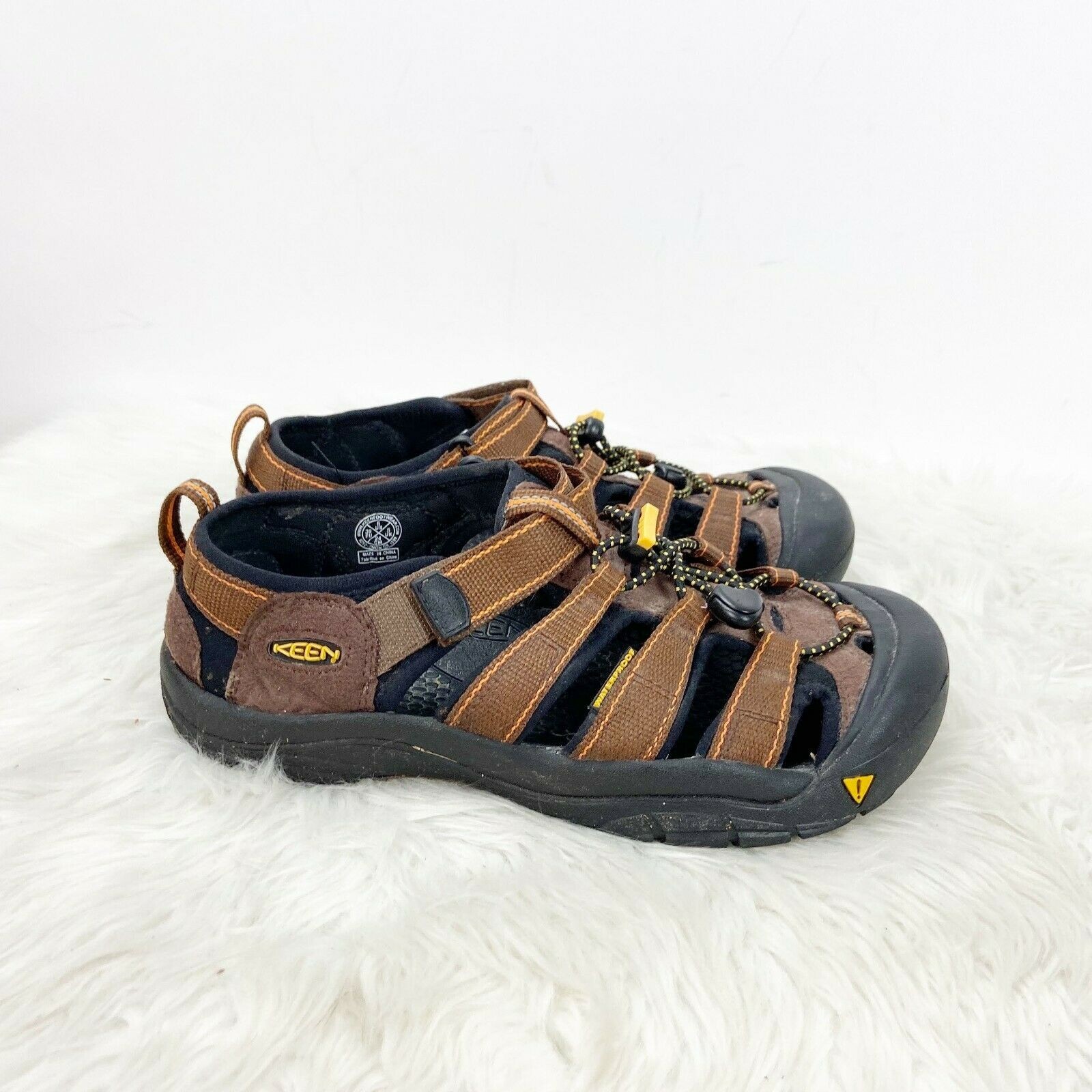 Scarpe da trekking Keen 6 donna cinturino marrone Newport H2