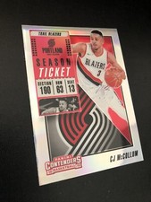 CJ McCollum “Silver Prizm” 2018-19 Panini Contenders Optic Basketball NBA card.