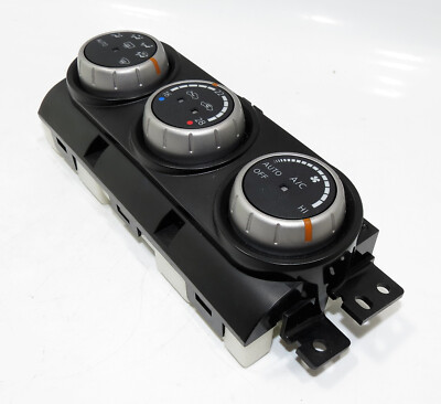 27500J0700 Nissan X-Trail T31 Genuine Heating/ AC Climate Control