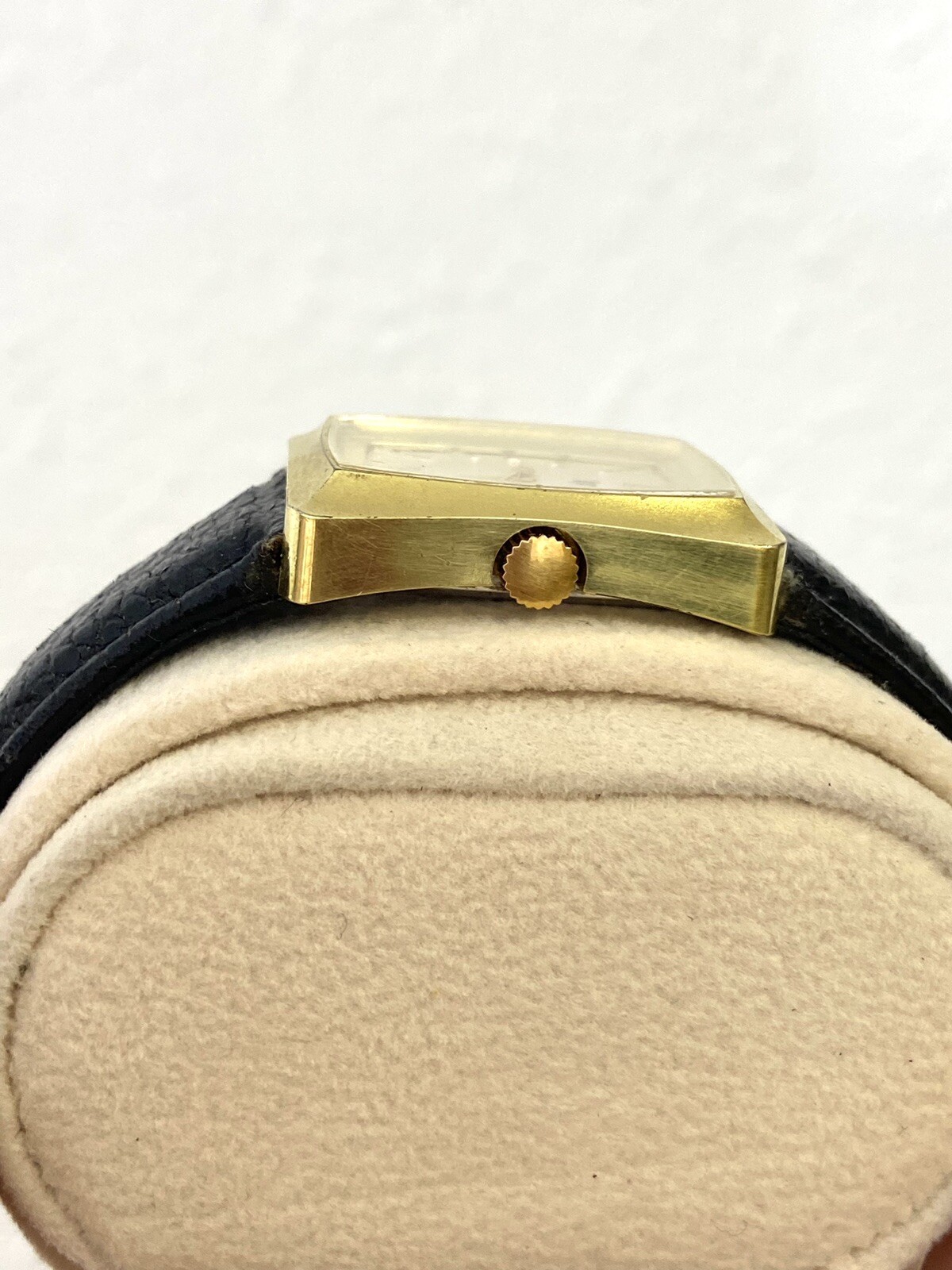 automatic lip watch - image 7