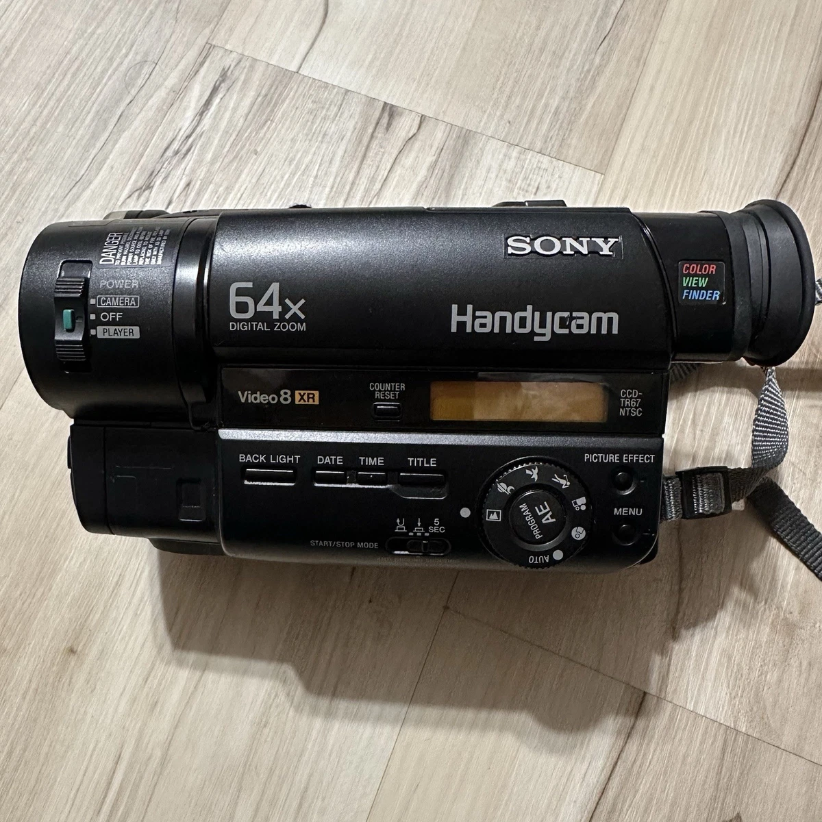 SONY Handycam Video 8 XR 72倍ズーム Sony Handycam CCD-TR411E Video 8 Camcorder – Retro Camera Shop