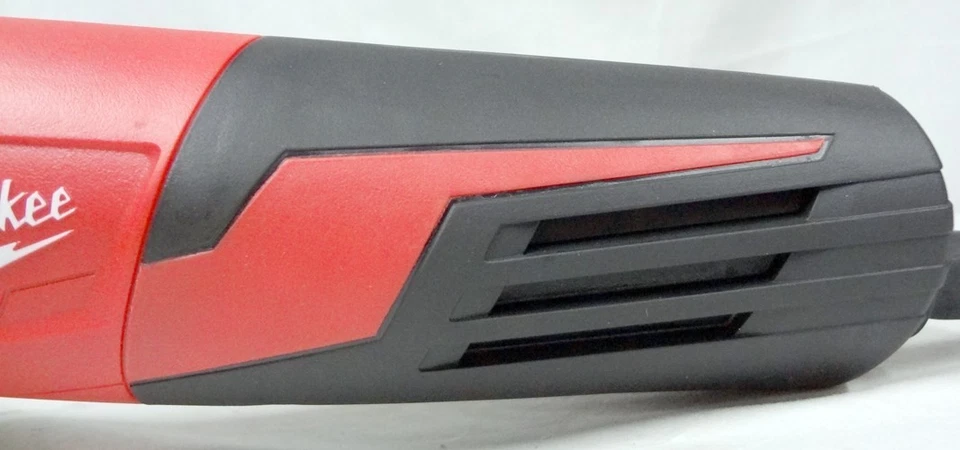 Milwaukee 6117-33D 120v 5" (125mm) Electric Angle Grinder Tool Only w/ Guard! - Image 4 of 4