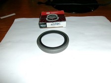 NATIONAL 6590S OIL SEAL = 2.093" X 2.721" X .406"~MADE IN USA !!