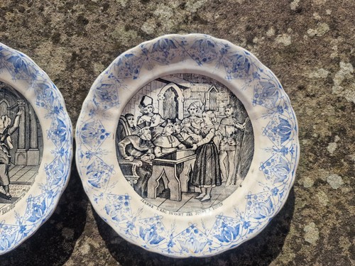 4 Antique Sarreguemines Jeanne d'Arc Talking Plates c.1900 French Faience (photo 5)