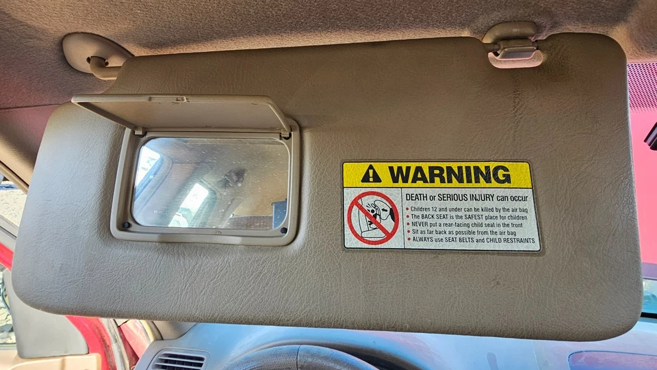 Parasol Honda CRV bronceado 2002-2004 OEM conductor vinilo tocador espejo montaje a presión Foto 2 de 3