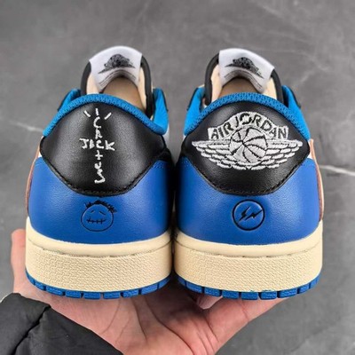 Size 7 - Jordan 1 Retro x Fragment Design x Travis Scott Low Blue Size 7 - Jordan 1 Retro x Fragment Design x Travis Scott Low Blue