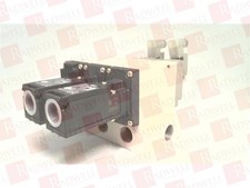 SMC VP744R-5DZ1-04-X555 / VP744R5DZ104X555 (BRAND NEW)