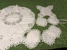 VINATGE Style Battenberg Lace Edge Centrepiece & 9 Doillies Mostly Unused