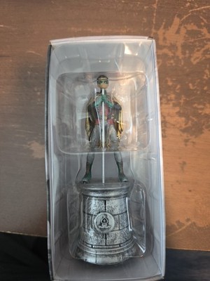 Eaglemoss DC Comics Batman Series Mini Statue Of Robin With Serial Number