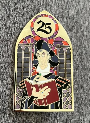 ミッキーチルチル様 DISNEY WDI JUDGE FROLLO HUNCHBACK OF NOTRE DAME 25th ANNIVERSARY