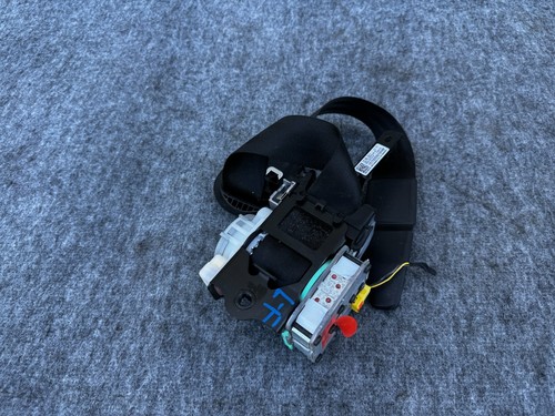SEAT BELT BUCKLE ASSEMBLY – Ford Online UK