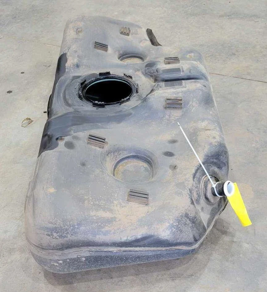 2011-2016 Hyundai Elantra 1.8L Fuel Tank Assembly Gas Tank OEM 311503X510 — 第 2/4 张图片