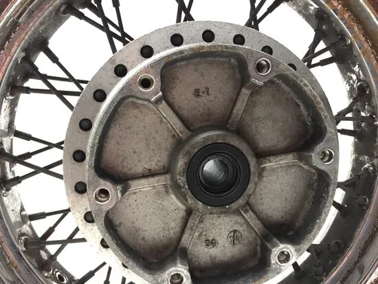 Llanta trasera Honda Shadow 1100 VT1100C2 1997 edición American Classic 3119 x Foto 2 de 4