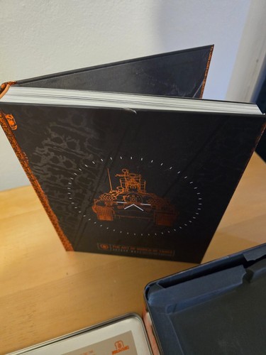 The Art Of World Of Tanks (10th Anniversary) & Roll out Edition Both CIB! - Picture 5 of 10