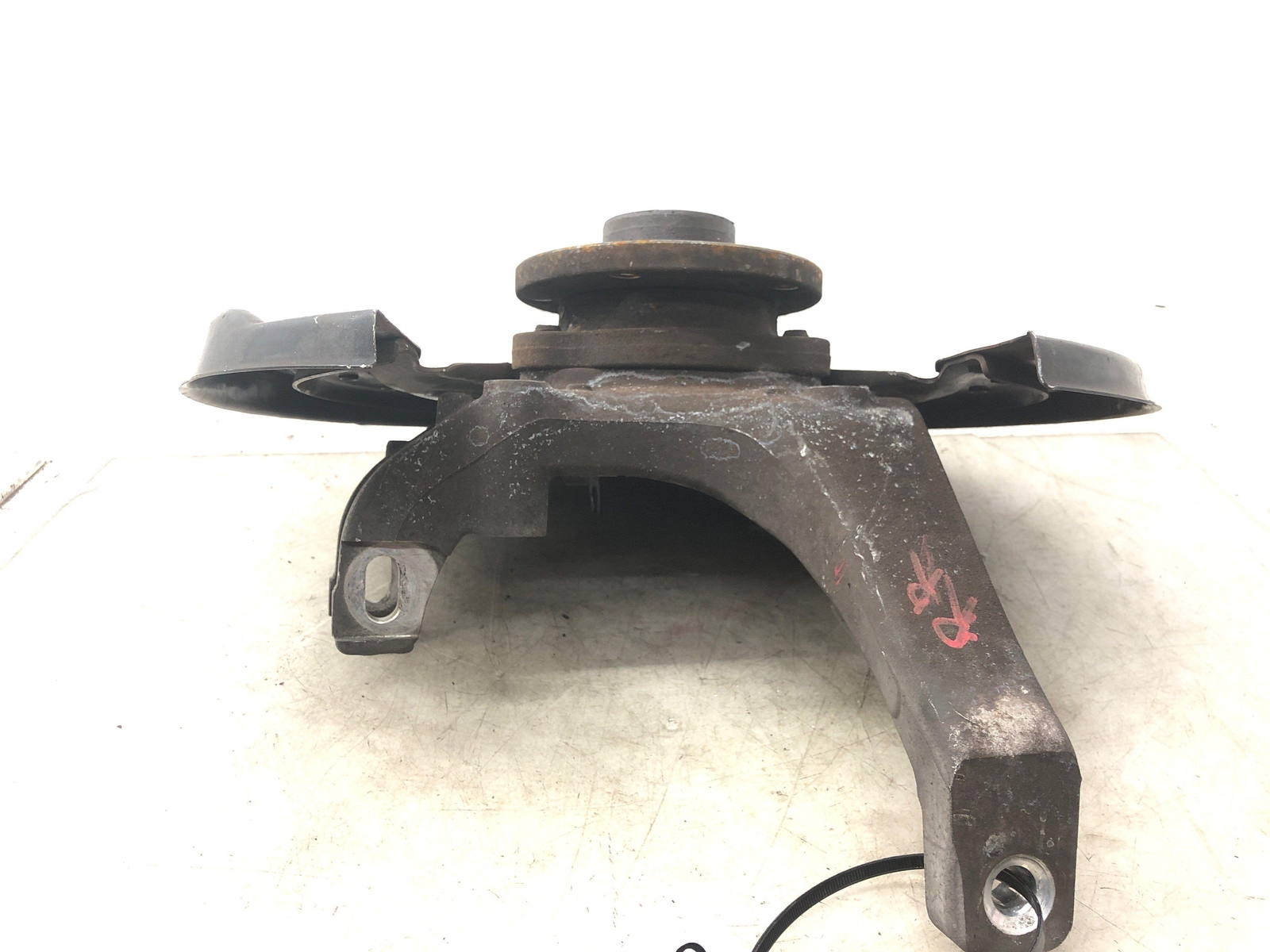 2006-2012 BENTLEY CONTINENTAL RIGHT REAR SPINDLE KNUCKLE WHEEL BEARING HUB