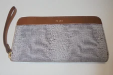 Fossil Jori Cowhide Leather Zip Around Wallet Clutch Wristlet