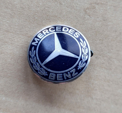 Vintage MERCEDES BENZ brooch Made in West Germany pin badge Car Logo Brosche