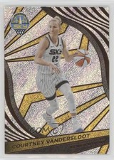 2022 Panini Revolution WNBA Courtney Vandersloot #32 0u2j