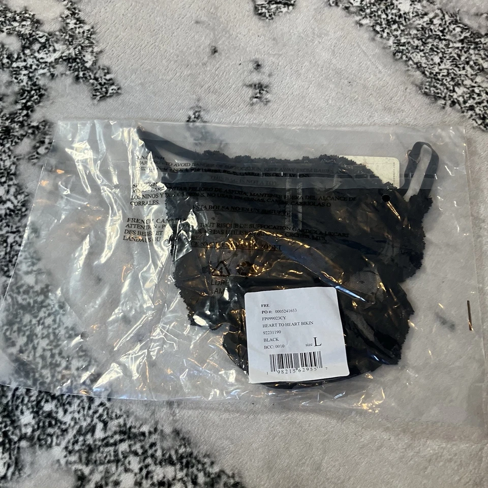 Free People Underwear Womens Size Large Black Heart to Heart Bikini Panties - Image 3 of 4