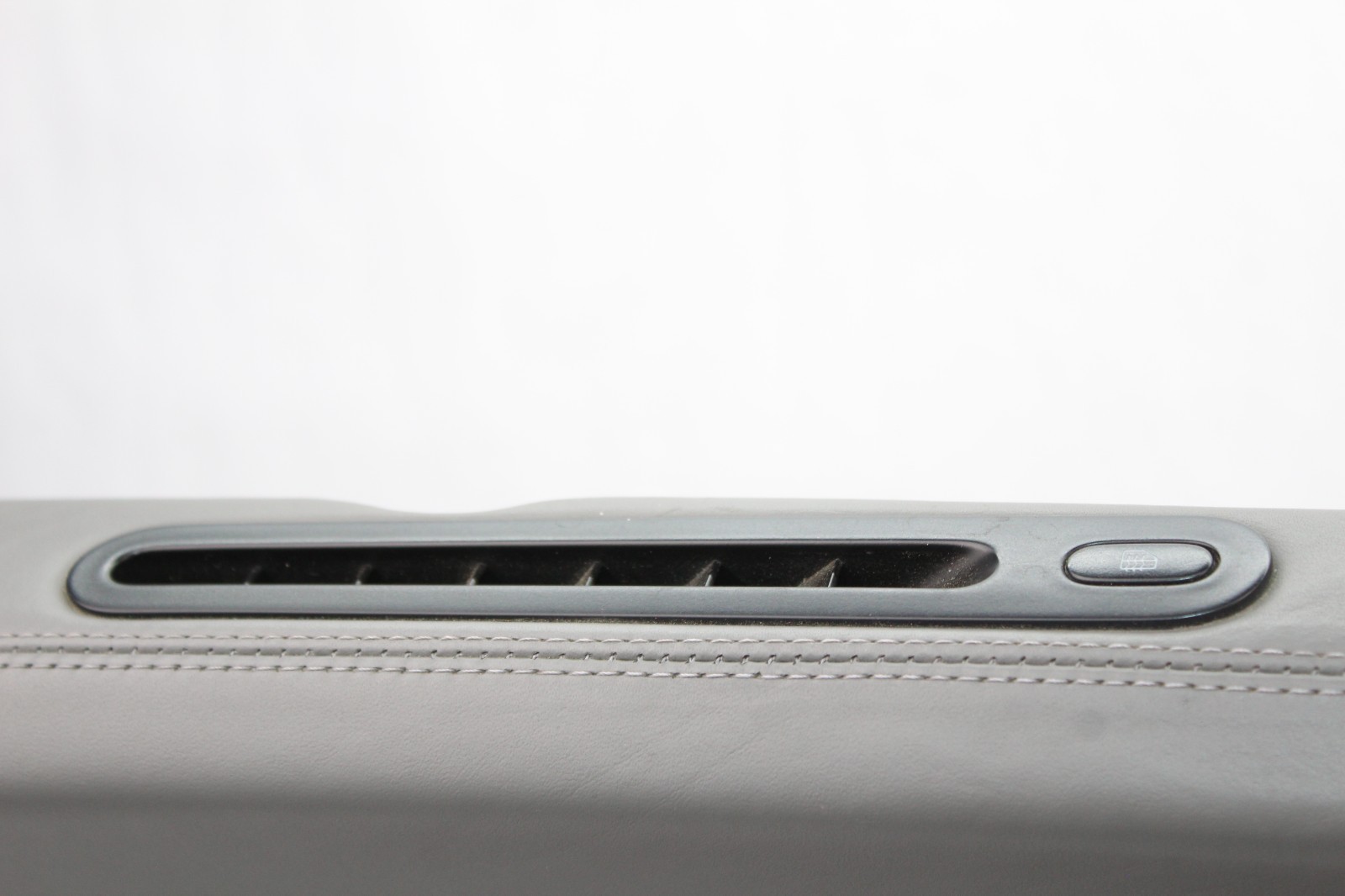2003-2010 Bentley Continental GT Right Passenger Side Interior Door Panel Trim