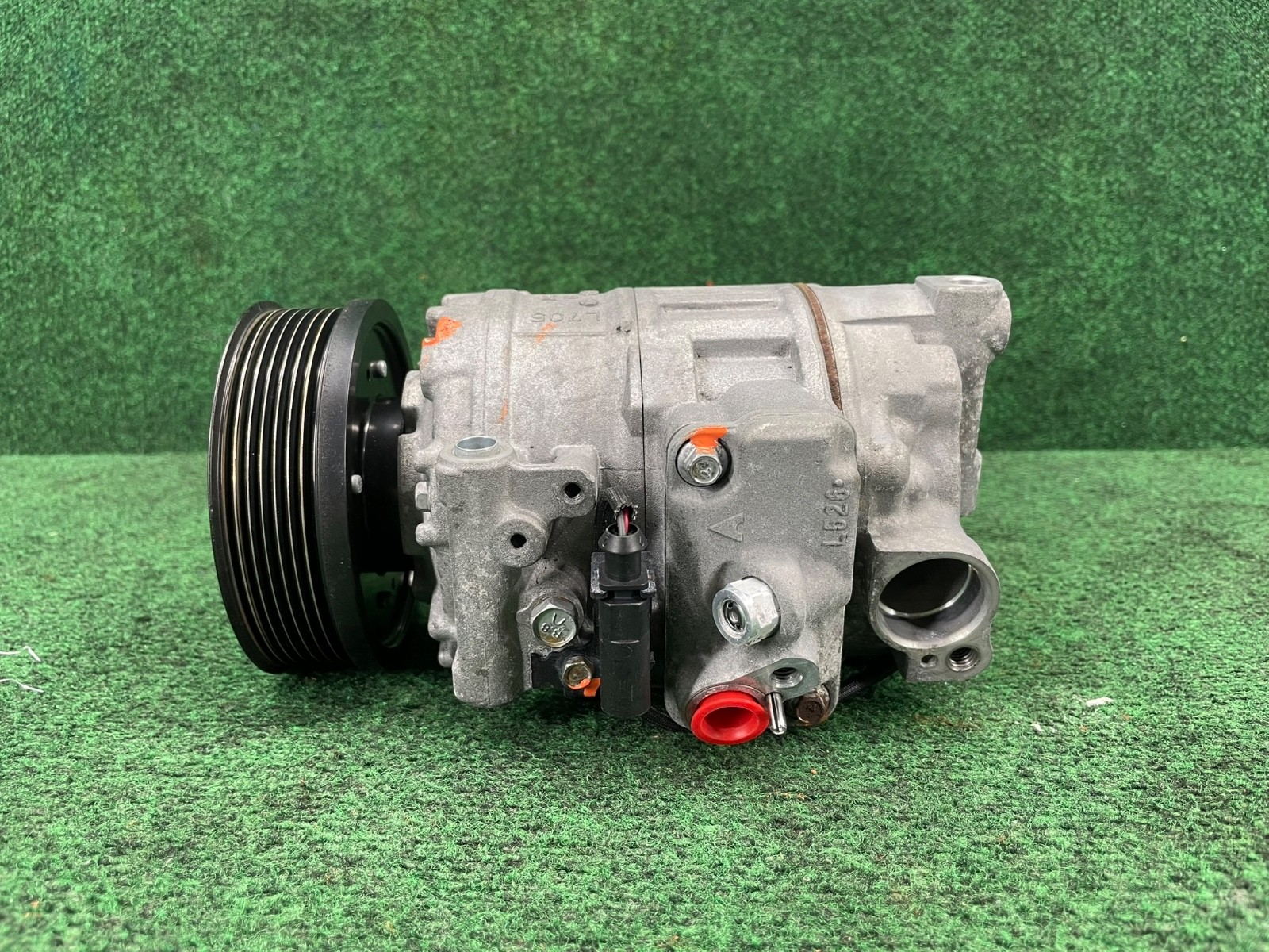 03-18 Bentley Continental GT GTC Flying Spur A/C Air Conditioning Compressor OEM
