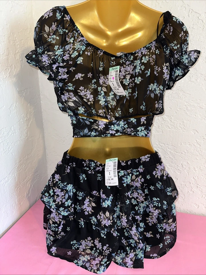 Papaya Black Floral Mini Skirt Set Skort Size Small New With Tag - Image 2 of 2