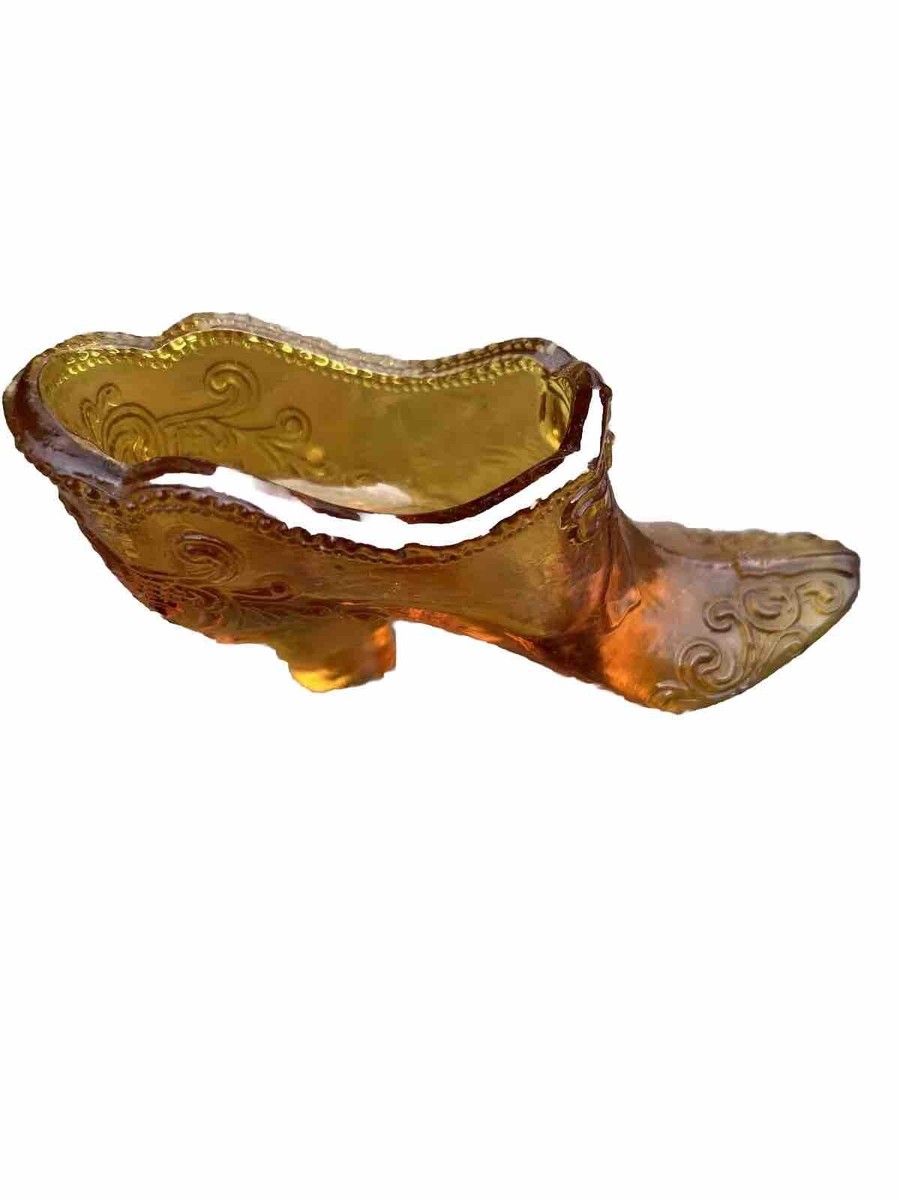 Mosser Glass Ladies Amber Glass Shoe Scroll Bow 4 ½” x 2 ¼” x 1 ½