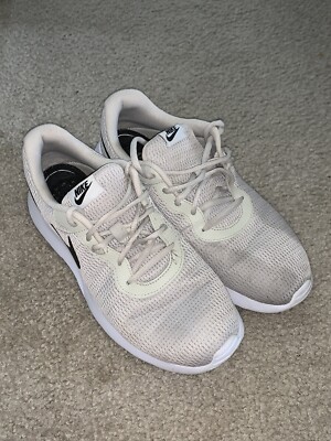 nike mens tanjun running sneaker