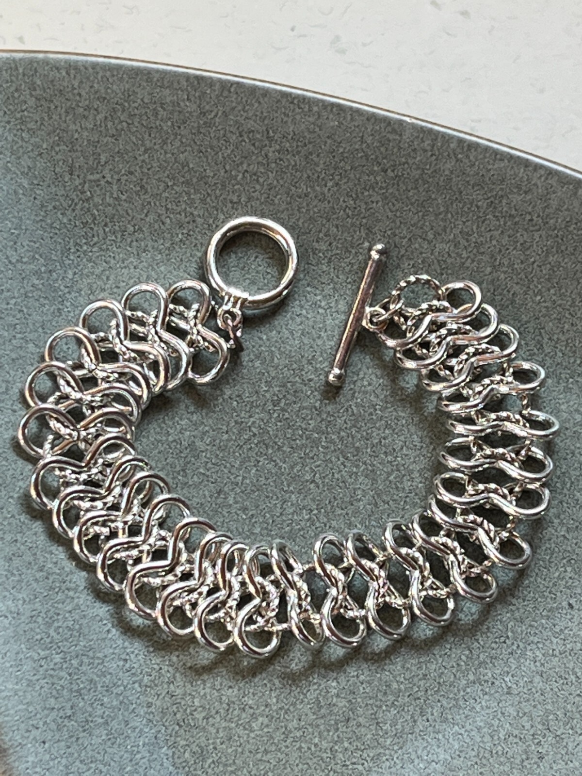 Unique Silvertone Infinity Loop Link Bracelet – 7… - image 1