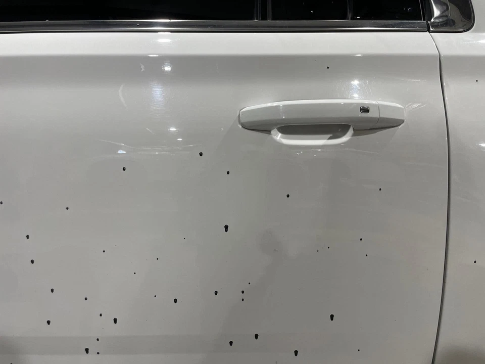 2015-2020 Suburban 1500 Driver LH Left Summit White-GAZ Rear Power Door Shell Foto 4 de 4