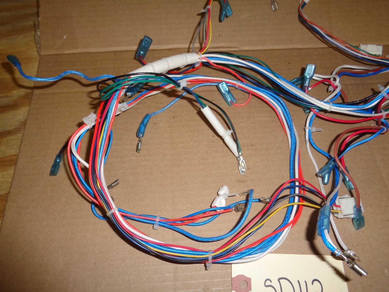KitchenAid KMHC319ESS Convection Microwave Oven Wiring Harness SD112 Replacement Part-image