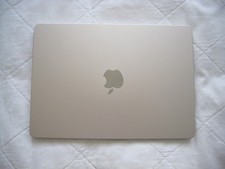 Apple MacBook Air 2022 A2681 13.6-inch M2 8GB 256GB Starlight