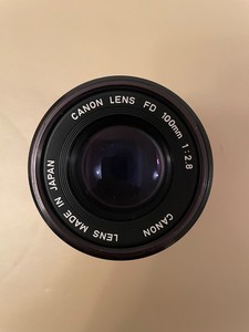 Canon FD 100mm f2.8 Manual Focus Telephoto Lens