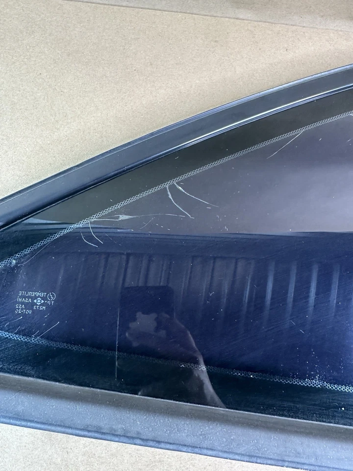 Acura Integra 1994-2001 hatchback pasajero cuarto trasero derecho ventana vidrio OEM Foto 3 de 4