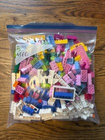 2009 Lego Classic 5560 Large Pink Brick Box, Retired - All Pieces Present