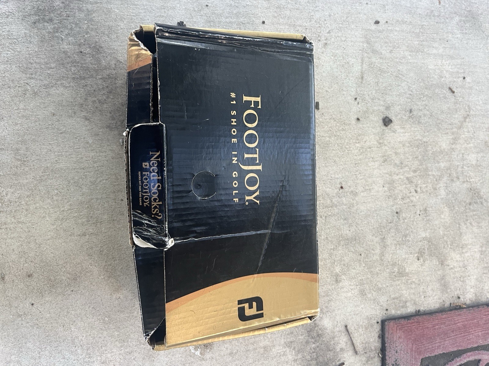 NEW FootJoy Classics Tour Black Leather / Burgundy saddle golf shoes Men's 10.5D