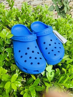   Crocs Classic Clog Color Royal Blue  6 Men s - 8 Women s with Tags Fast.