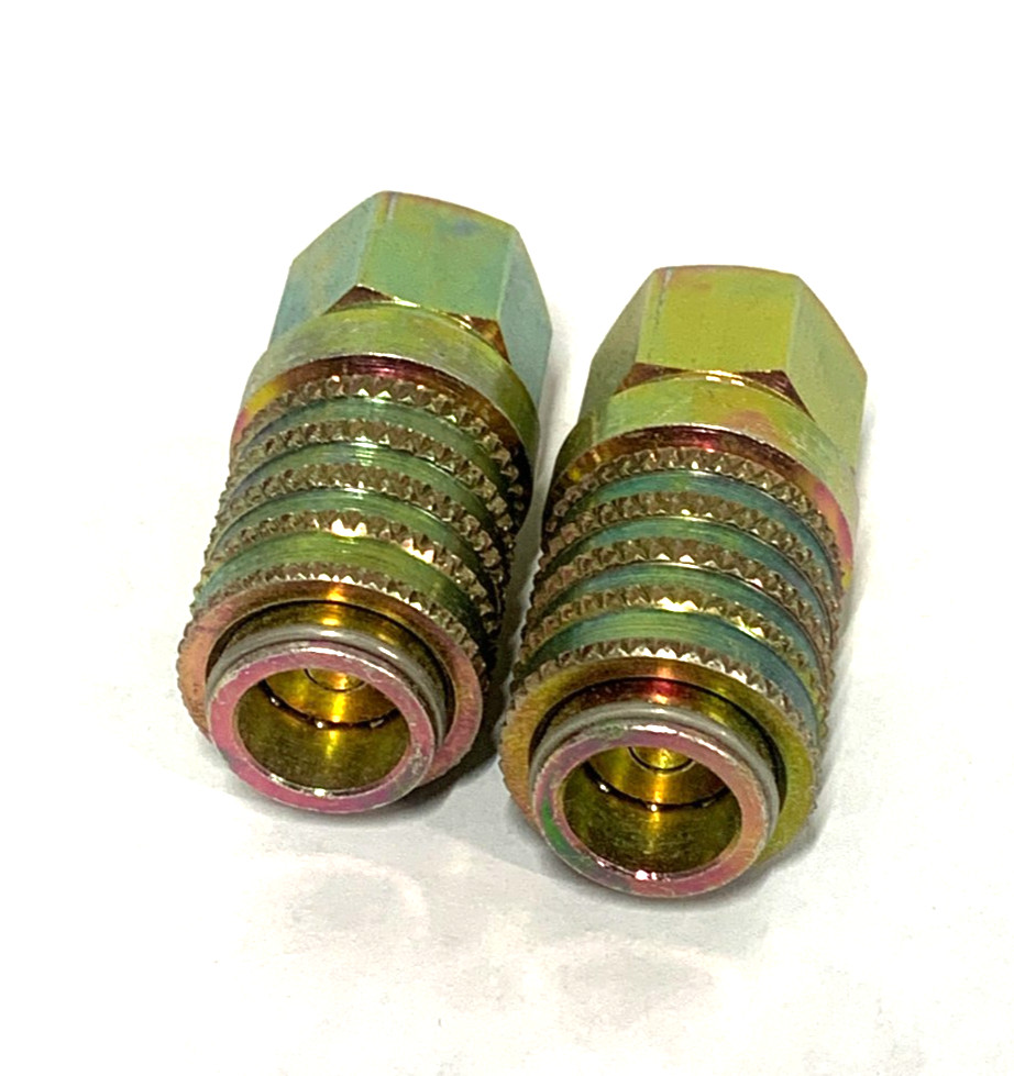 Parker PD242 Female Diagnostic Quick Coupling Qty 2 new