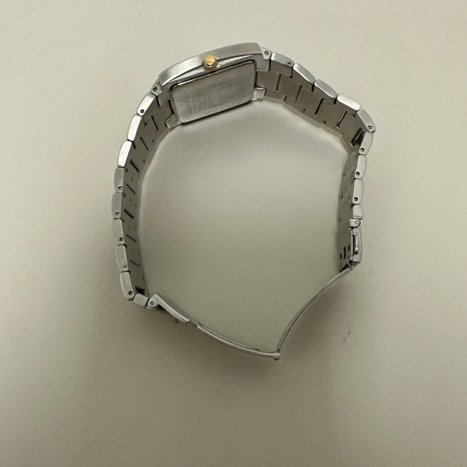 Kenneth Cole New York Square Face Men's Watch Stainless Steel water resistant - Image 4 of 4