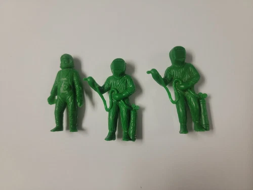 Astronaut MPC plastic Nasa US figure vtg Marx Space GREEN 4 In Lot Of 3