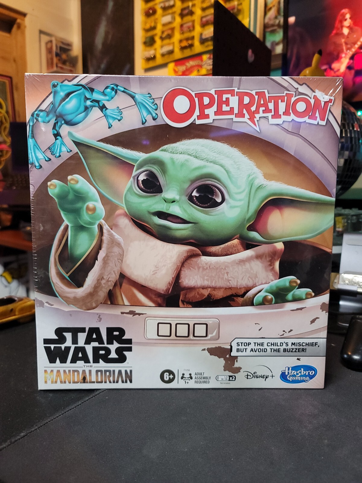 Mandalorian The Child Baby Yoda Disney Hasbro 6+