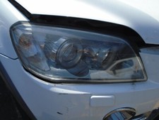 10 CHEVROLET CAPTIVA 2.0D OFFSIDE FRONT HEADLIGHT UNIT 06-18 BREAKING CAR