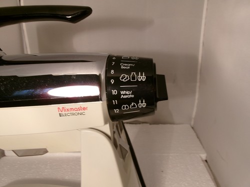 Sunbeam Mixmaster Motor Base Model 2358 (423A) – 1993 Vintage Replacement Part - Picture 4 of 11
