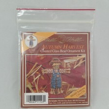 Completed Mill Hill Autumn Harvest Scarecrow Beaded Lapel Pin Brooch 1991