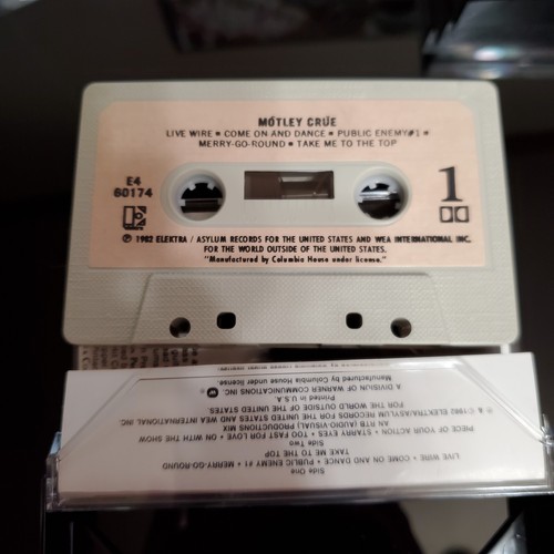 Motley Crew selbstbetitelte Kassette - Bild 5 von 5